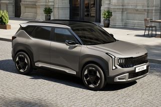 Kia představuje nové SUV s dvoulitrovým benzinem! Láká na bohatou výbavu i praktičnost, k nám zamíří už příští rok - Garáž.cz